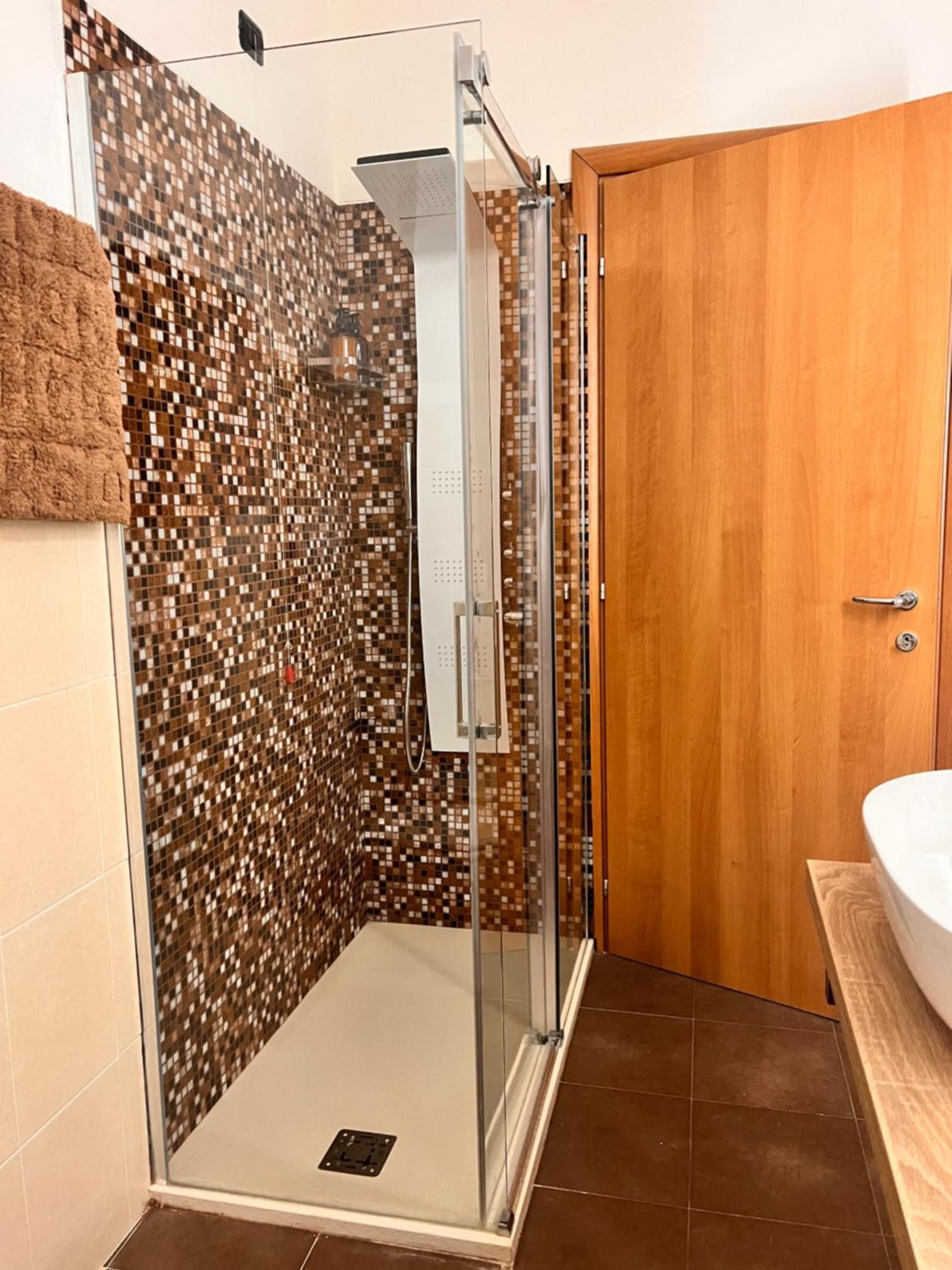 Suite Sinfonia Bergamo Bagian luar foto